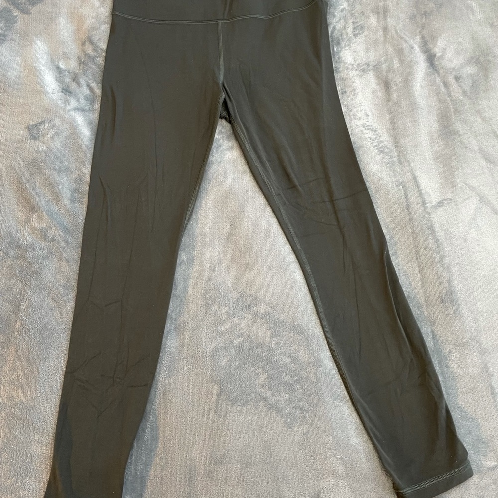 Athleta 7/8 Elation Tight leggings